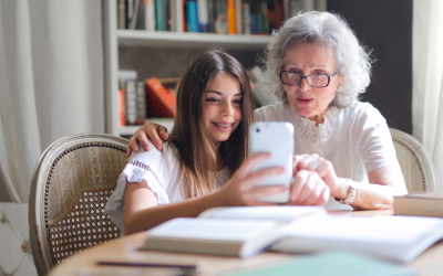 Prévenir le vieillissement: chiffres, innovations et conseils clés pour seniors